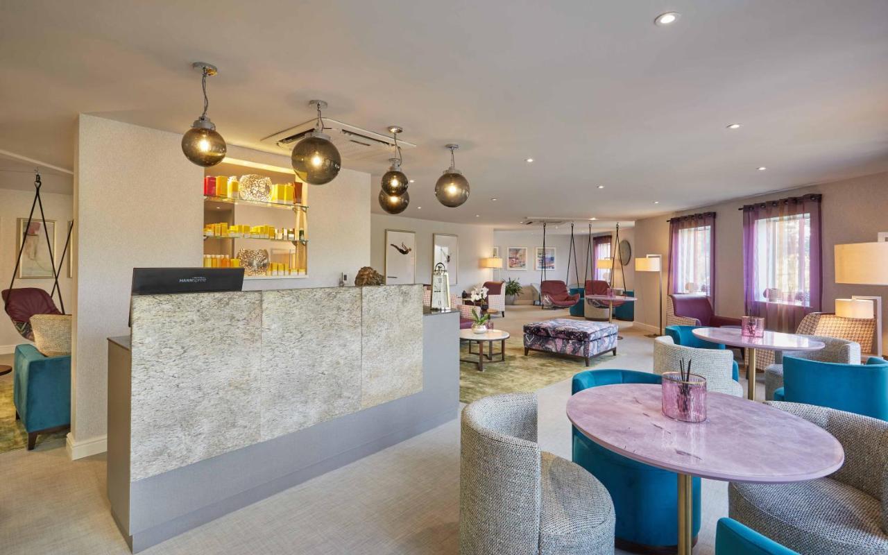 Lion Quays Resort Chirk Exterior photo