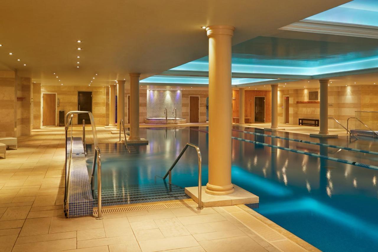 Lion Quays Resort Chirk Exterior photo