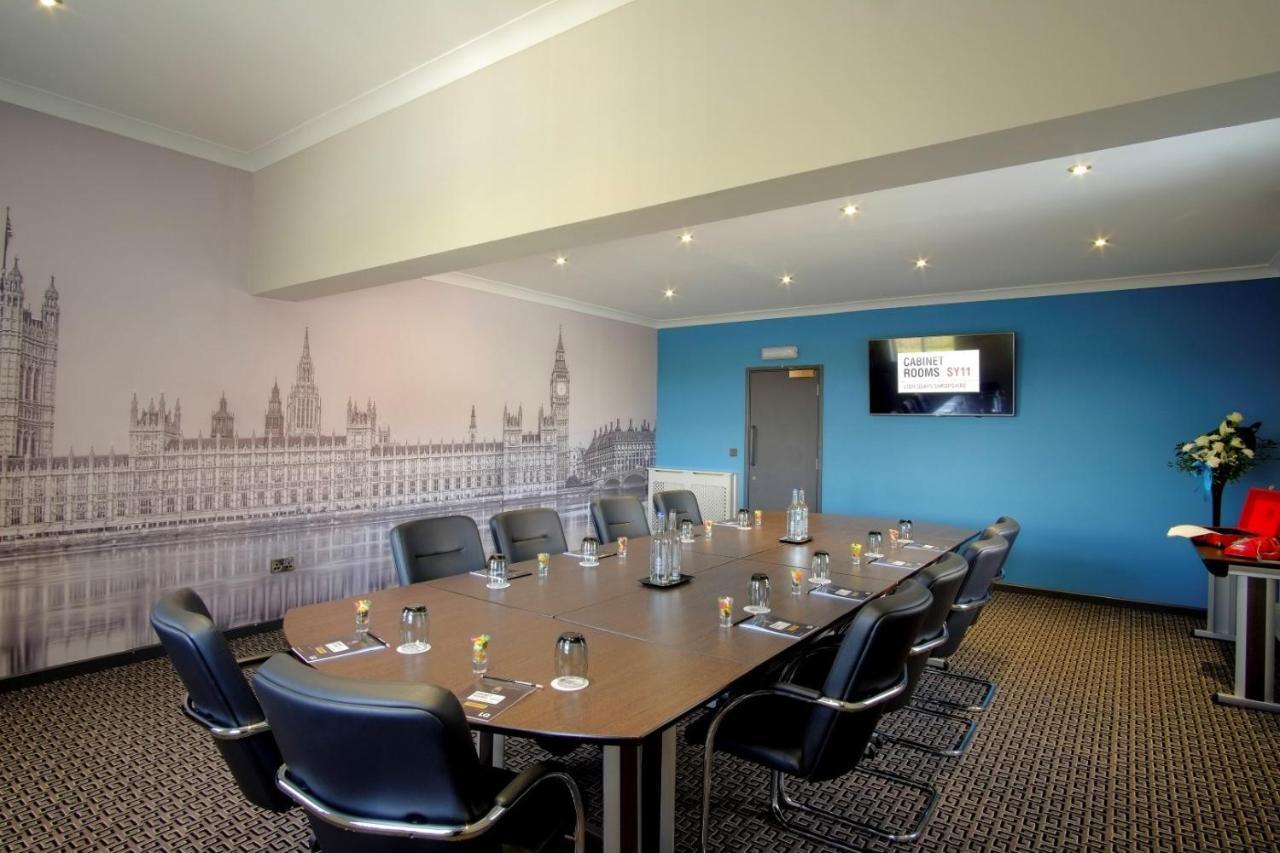 Lion Quays Resort Chirk Exterior photo